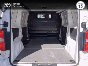 Photo 10 du bon plan TOYOTA ProAce VUL Medium 2.0 D-4D 180 Black Edition BVA MY20 occasion à 19590 €