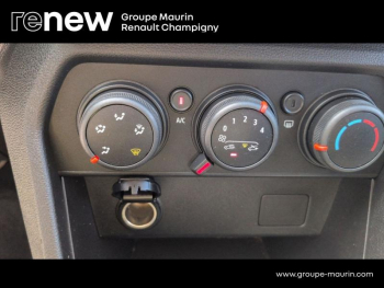 Photo 15 du bon plan DACIA Sandero 1.0 SCe 65ch Confort -22 occasion à 11999 €