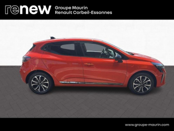 Photo 6 du bon plan RENAULT Clio 1.6 E-Tech 145ch full hybrid Techno - 24 occasion à 20890 €