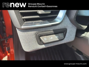 Photo 20 du bon plan RENAULT Clio 1.6 E-Tech 145ch full hybrid Techno - 24 occasion à 20890 €