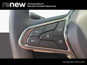 Photo 22 du bon plan RENAULT Clio 1.6 E-Tech 145ch full hybrid Techno - 24 occasion à 20890 €