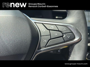 Photo 23 du bon plan RENAULT Clio 1.6 E-Tech 145ch full hybrid Techno - 24 occasion à 20890 €