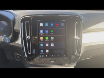 Photo 24 du bon plan VOLVO XC40 B3 163ch Plus DCT 7 occasion à 34900 €