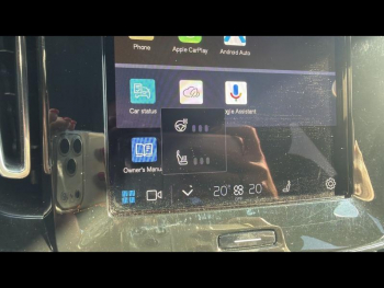 Photo 26 du bon plan VOLVO XC40 B3 163ch Plus DCT 7 occasion à 34900 €