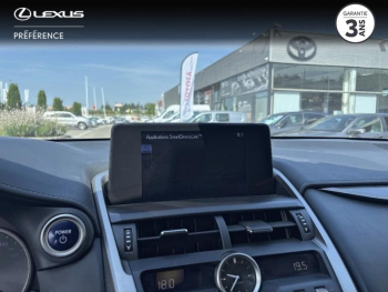 Photo 7 du bon plan LEXUS NX 300h 2WD Design MY21 occasion à 26490 €