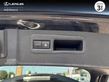 Photo 18 du bon plan LEXUS NX 300h 2WD Design MY21 occasion à 26490 €
