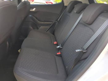 Photo 12 du bon plan FORD Fiesta 1.0 Flexifuel 95ch Titanium Business 5p occasion à 15990 €
