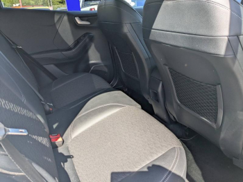 Photo 11 du bon plan FORD Puma 1.0 Flexifuel 125ch S&S mHEV Titanium occasion à 17990 €