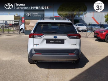 Photo 4 du bon plan TOYOTA RAV4 2.5 Hybride 218ch Dynamic 2WD MY23 occasion à 32990 €