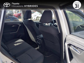 Photo 7 du bon plan TOYOTA RAV4 2.5 Hybride 218ch Dynamic 2WD MY23 occasion à 32990 €