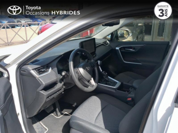 Photo 11 du bon plan TOYOTA RAV4 2.5 Hybride 218ch Dynamic 2WD MY23 occasion à 32990 €