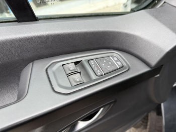 Photo 22 du bon plan NISSAN Primastar Combi L2H1 3t0 2.0 dCi 150ch N-Connecta DCT GSR2B occasion à 35490 €