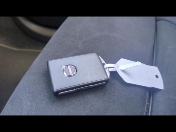Photo 8 du bon plan VOLVO XC40 T5 Recharge 180 + 82ch Ultimate DCT 7 occasion à 30990 €