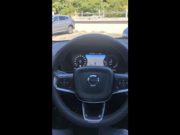 Photo 17 du bon plan VOLVO XC40 T5 Recharge 180 + 82ch Ultimate DCT 7 occasion à 30990 €