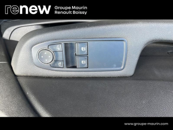 Photo 22 du bon plan RENAULT Clio 1.6 E-Tech hybride 140ch Business -21N occasion à 15490 €