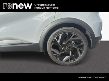 Photo 9 du bon plan RENAULT Captur 1.6 E-Tech full hybrid 145ch esprit Alpine occasion à 27900 €