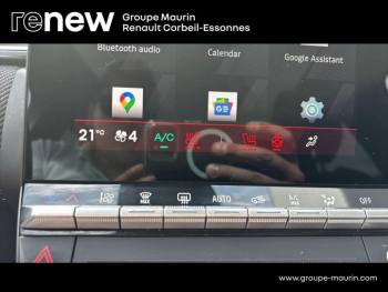 Photo 24 du bon plan RENAULT SYMBIOZ 1.6 E-Tech full hybrid 145ch esprit Alpine occasion à 27580 €