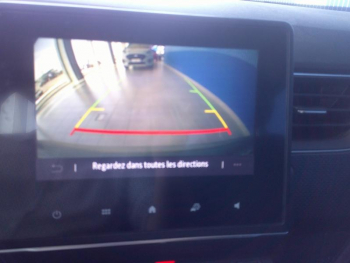 Photo 5 du bon plan RENAULT Arkana 1.3 TCe 140ch FAP Zen EDC occasion à 15900 €
