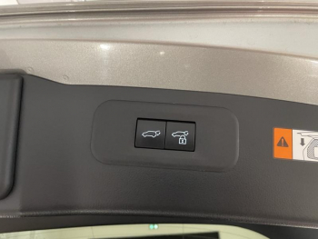 Photo 10 du bon plan LEXUS NX 450h+ Luxe 4WD MY25 occasion à 47490 €
