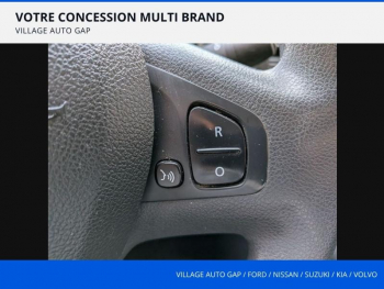 Photo 12 du bon plan RENAULT Trafic Fg VUL L1H1 1000 2.0 dCi 170ch Energy Grand Confort EDC E6 occasion à 19990 €