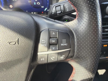 Photo 17 du bon plan FORD Kuga 2.5 Duratec 225ch PHEV ST-Line X BVA occasion à 23990 €