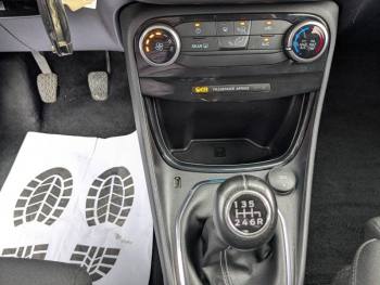 Photo 14 du bon plan FORD Puma 1.0 Flexifuel 125ch S&S mHEV Titanium occasion à 16990 €