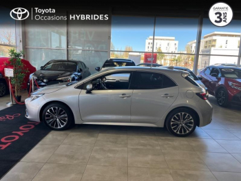 Photo 3 du bon plan TOYOTA Corolla 1.8 140ch Design Pack Confort occasion à 24490 €