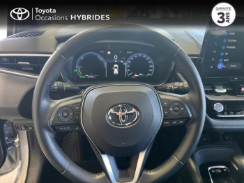 Photo 7 du bon plan TOYOTA Corolla 1.8 140ch Design Pack Confort occasion à 24490 €