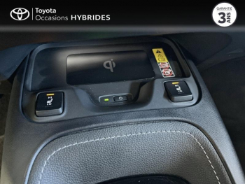 Photo 18 du bon plan TOYOTA Corolla 1.8 140ch Design Pack Confort occasion à 24490 €