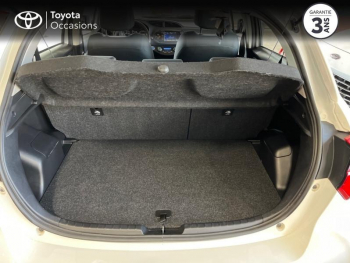 Photo 8 du bon plan TOYOTA Yaris 100h Dynamic 5p Confort Plus occasion à 14990 €