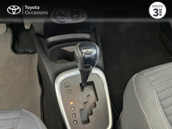 Photo 13 du bon plan TOYOTA Yaris 100h Dynamic 5p Confort Plus occasion à 14990 €