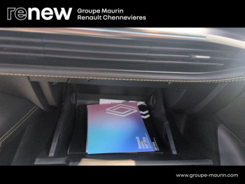 Photo 26 du bon plan RENAULT Megane V (BCB) Ph1 E-Tech Electric EV60 220ch Icon occasion à 27999 €