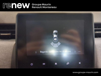 Photo 23 du bon plan RENAULT Clio 1.6 E-Tech 145ch full hybrid Evolution - 24 occasion à 18490 €