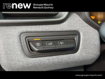 Photo 15 du bon plan RENAULT Clio 1.5 dCi 100ch Evolution - 25 occasion à 16989 €