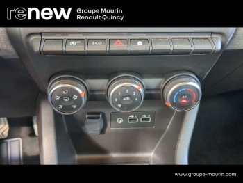 Photo 21 du bon plan RENAULT Clio 1.5 dCi 100ch Evolution - 25 occasion à 16989 €