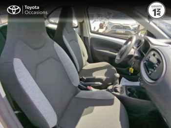 Photo 6 du bon plan TOYOTA Aygo X 1.0 VVT-i 72ch Active Business occasion à 11290 €