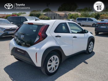 Photo 18 du bon plan TOYOTA Aygo X 1.0 VVT-i 72ch Active Business occasion à 11290 €