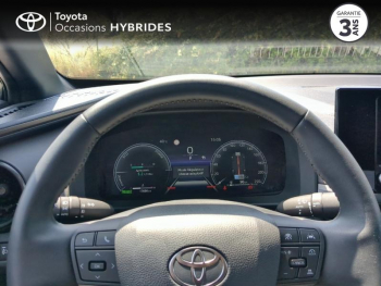 Photo 13 du bon plan TOYOTA C-HR 1.8 Hybride 140ch Design MY25 occasion à 29990 €