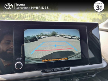 Photo 20 du bon plan TOYOTA C-HR 1.8 Hybride 140ch Design MY25 occasion à 29990 €