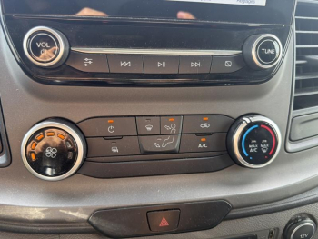 Photo 22 du bon plan FORD Transit Custom Fg VUL 280 L1H1 2.0 EcoBlue 130 Trend Business occasion à 18980 €