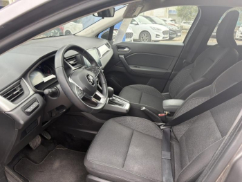 Photo 11 du bon plan RENAULT Captur 1.6 E-Tech full hybrid 145ch Evolution occasion à 20990 €