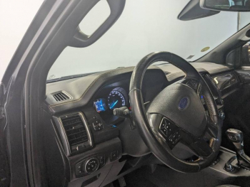 Photo 13 du bon plan FORD Ranger VUL 2.0 TDCi 213ch Super Cab Wildtrak BVA10 occasion à 28989 €