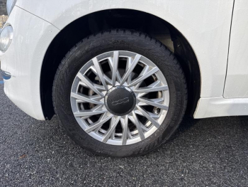 Photo 14 du bon plan FIAT 500 1.0 70ch BSG S&S Club occasion à 10990 €