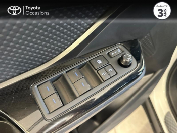 Photo 22 du bon plan TOYOTA C-HR 1.8 Hybride 122ch Design E-CVT occasion à 23490 €