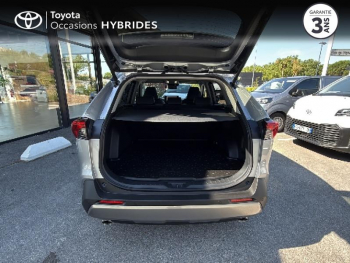Photo 10 du bon plan TOYOTA RAV4 2.5 Hybride 218ch 30 Years 2WD MY25 occasion à 42990 €