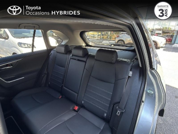 Photo 12 du bon plan TOYOTA RAV4 2.5 Hybride 218ch 30 Years 2WD MY25 occasion à 42990 €