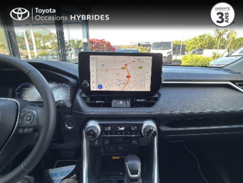 Photo 15 du bon plan TOYOTA RAV4 2.5 Hybride 218ch 30 Years 2WD MY25 occasion à 42990 €