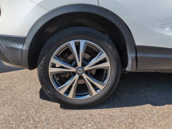 Photo 11 du bon plan NISSAN Qashqai 1.2 DIG-T 115ch N-Connecta occasion à 10980 €