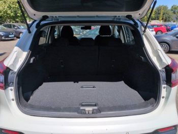 Photo 13 du bon plan NISSAN Qashqai 1.2 DIG-T 115ch N-Connecta occasion à 10980 €
