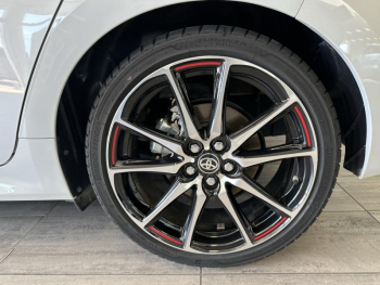 Photo 5 du bon plan TOYOTA Yaris 116h GR Sport 5p MY22 occasion à 22180 €
